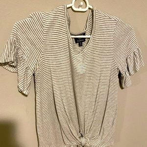 Bobeau tie top